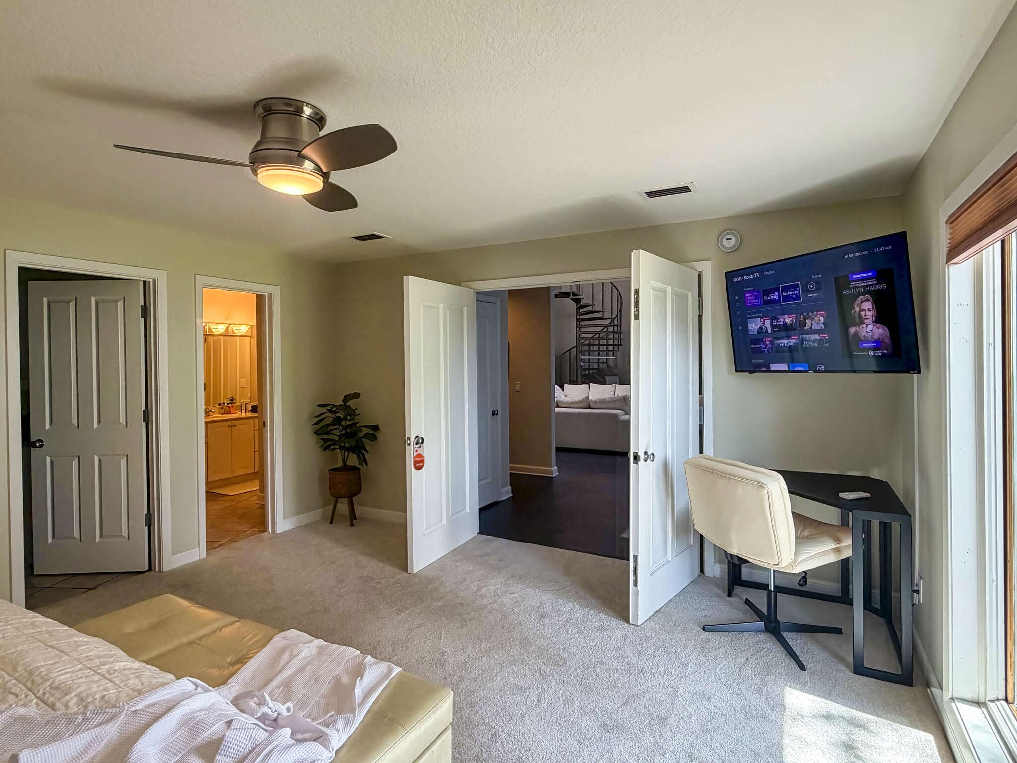 Bedroom View - Luxoria Recovery