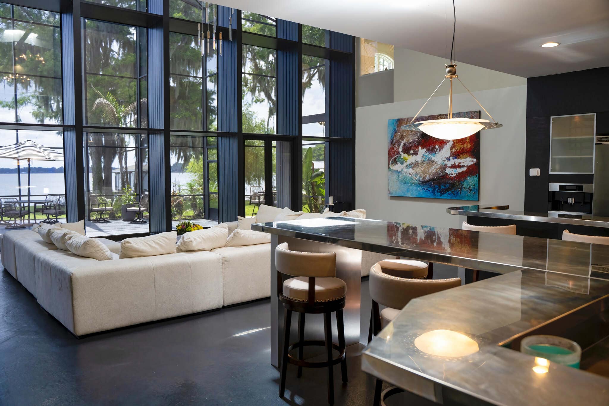 Living Room / Common Room - Luxoria Recovery