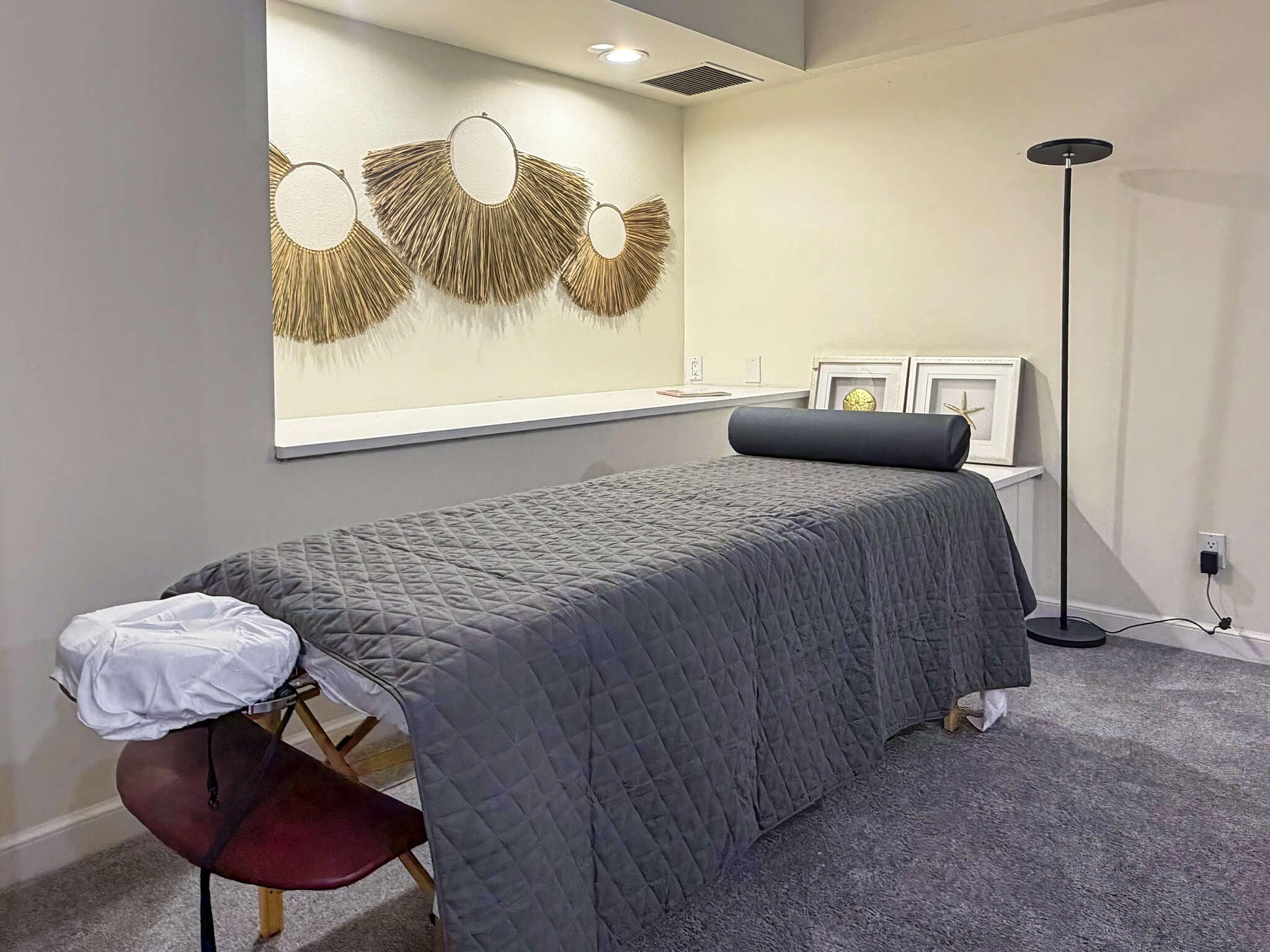 Massage Room - Luxoria Recovery